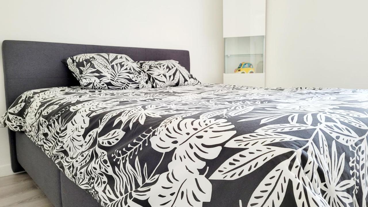 Beau Regard Apartment Besancon Bagian luar foto