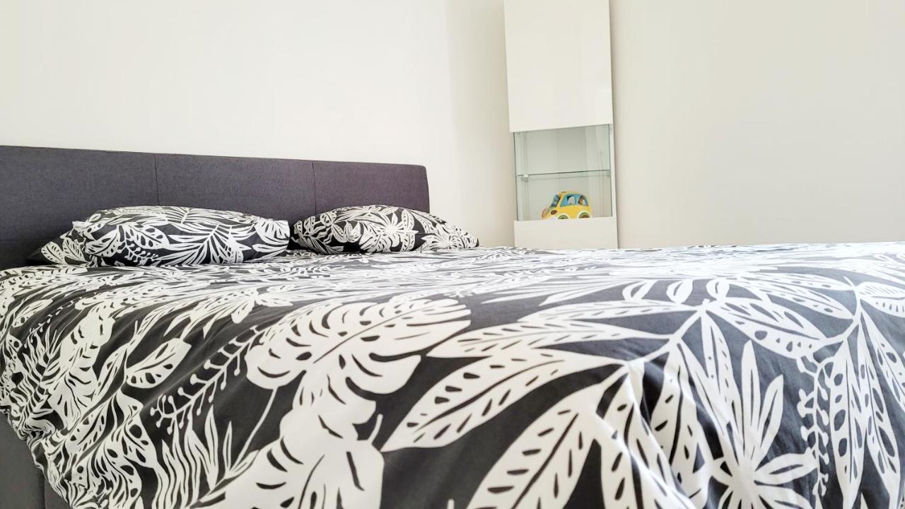 Beau Regard Apartment Besancon Bagian luar foto