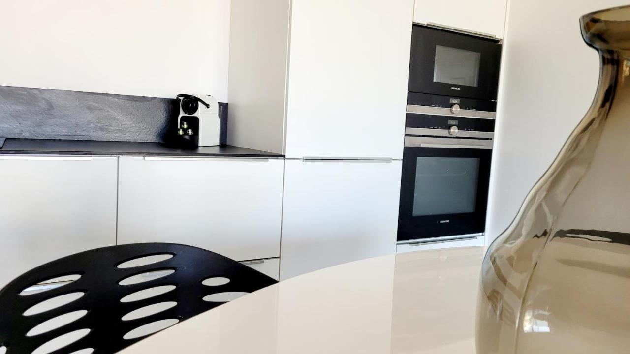 Beau Regard Apartment Besancon Bagian luar foto