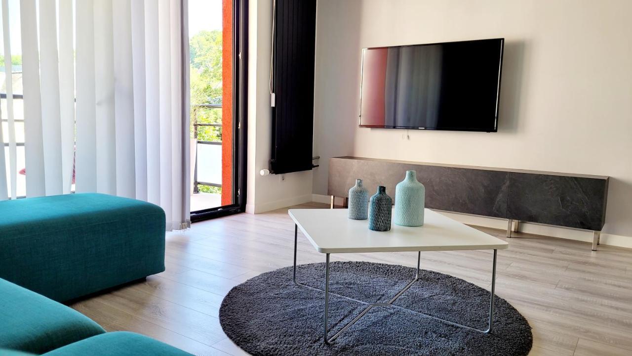 Beau Regard Apartment Besancon Bagian luar foto