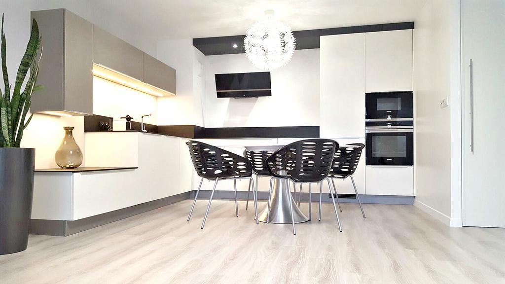 Beau Regard Apartment Besancon Bagian luar foto